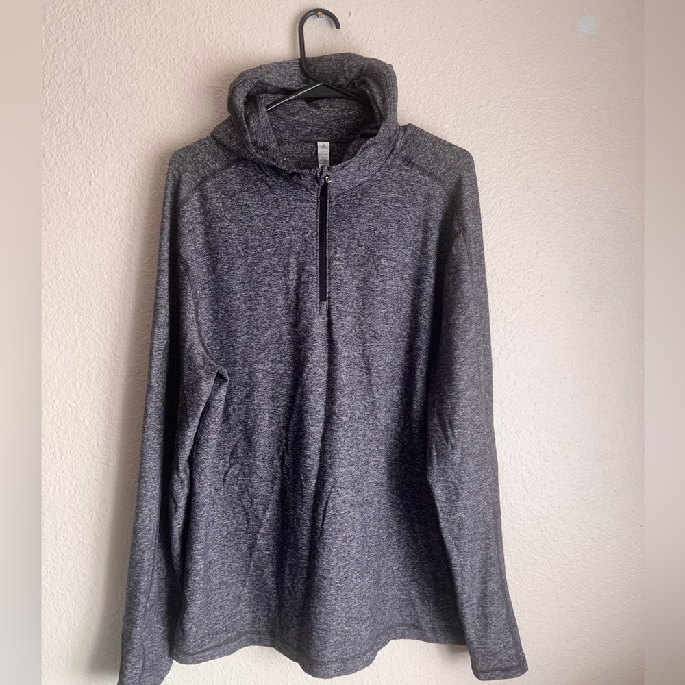 Men’s Lululemon full zip XL sweater